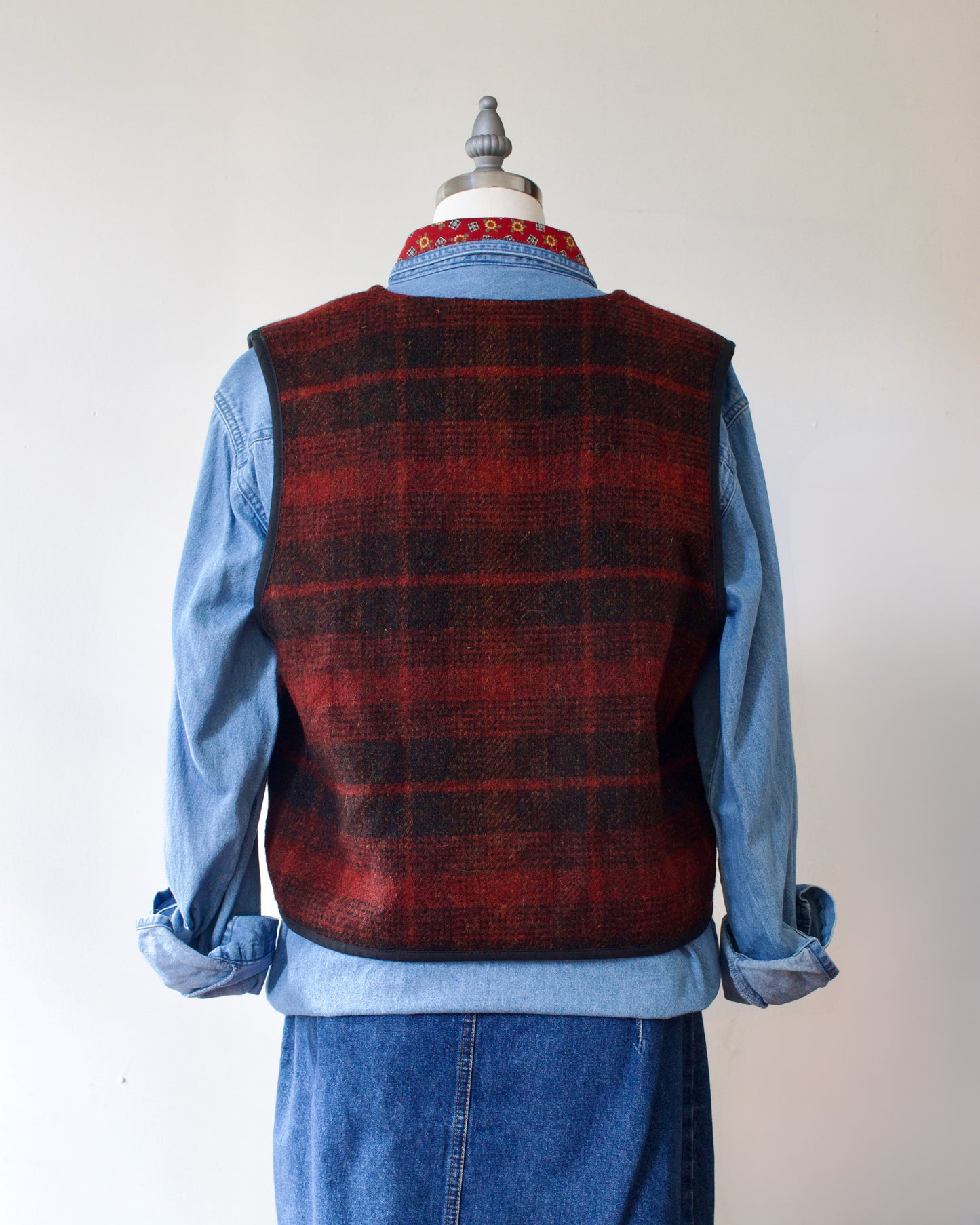 90s Wool-Blend Plaid Vest x G.H. Bass & Co. (M)