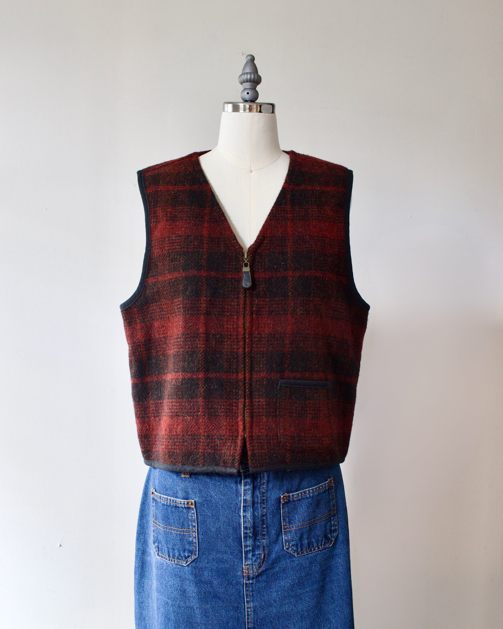 90s Wool-Blend Plaid Vest x G.H. Bass & Co. (M)