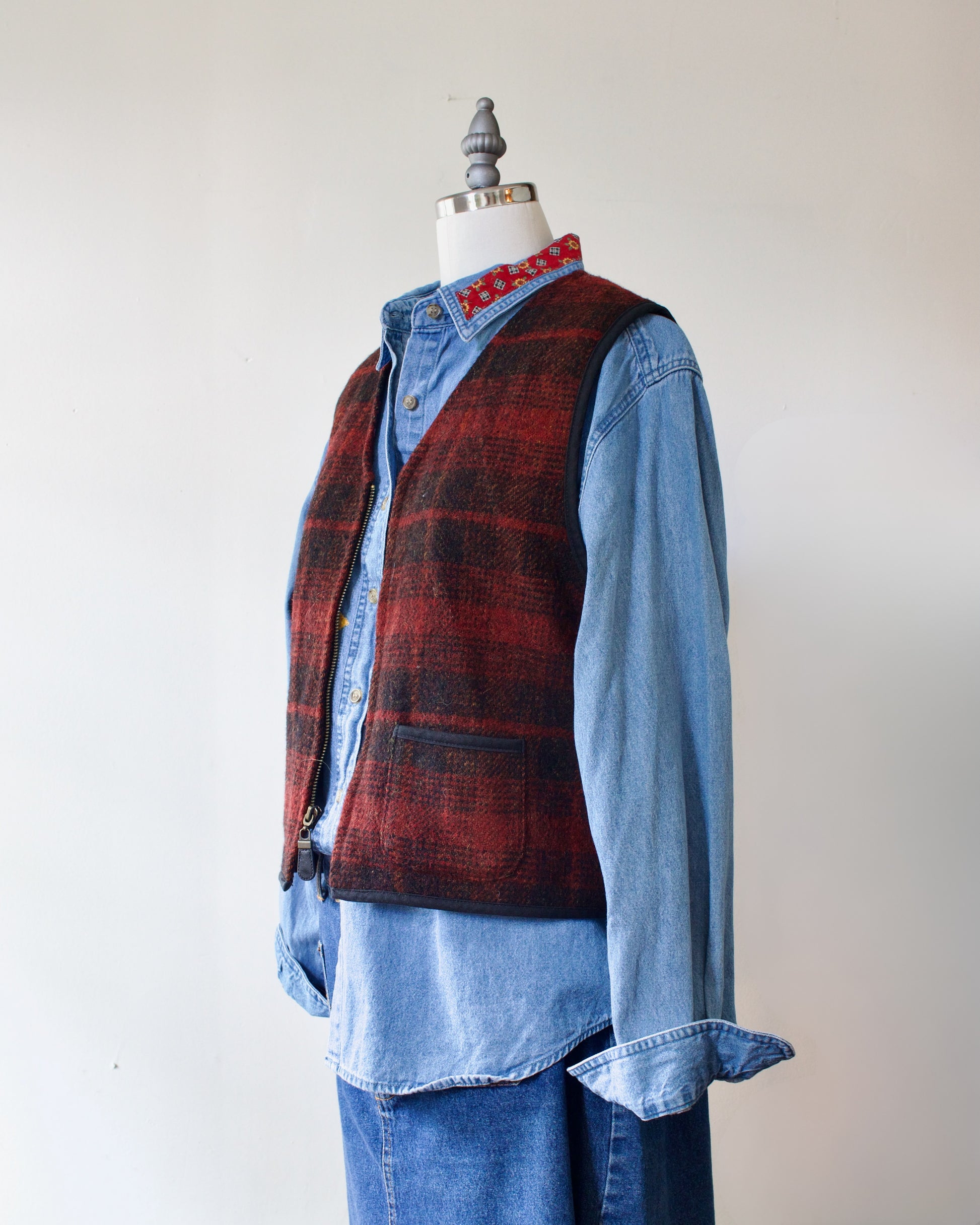 90s Wool-Blend Plaid Vest x G.H. Bass & Co. (M)